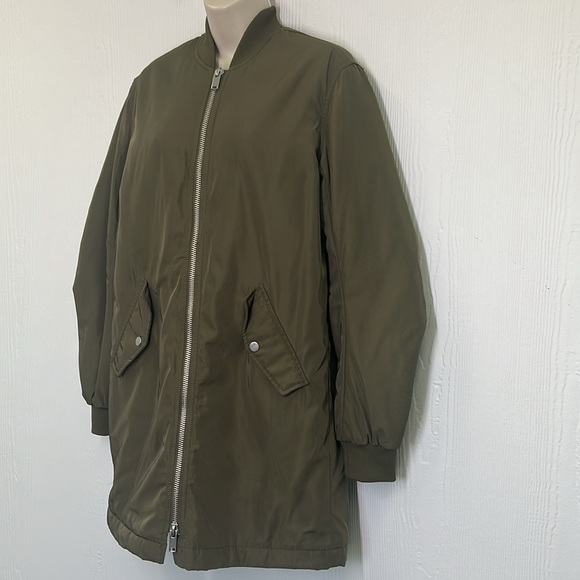 H&M - Army Green Shiny Zip Up Long Sleeve With Pockets Long Bomber Jacket SZ XS - Picture 5 of 8
